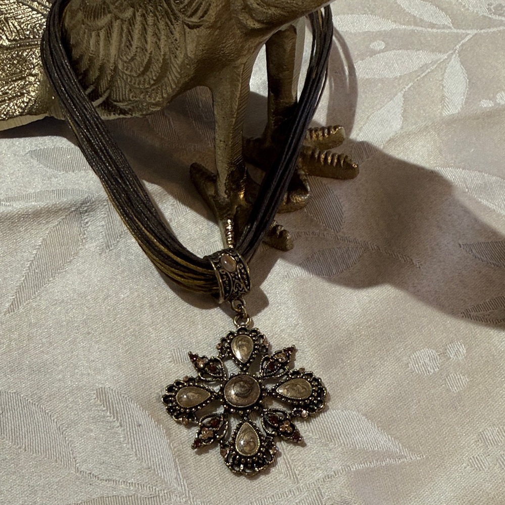 Vintage-Inspired Gold Necklace